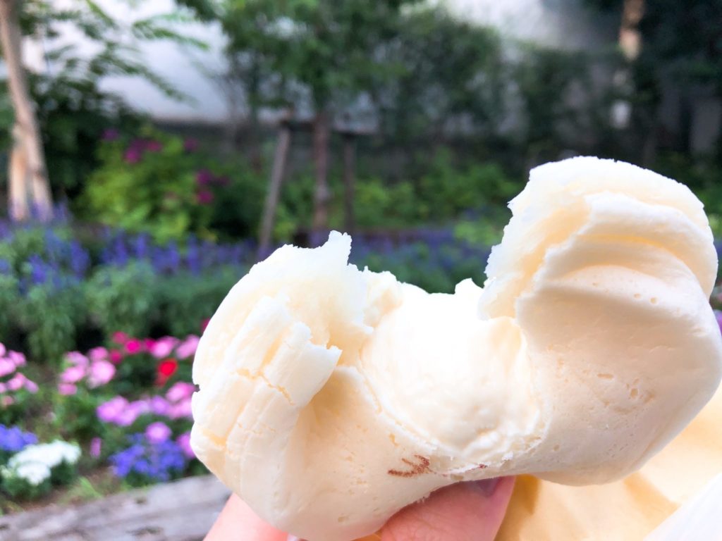 かしわやの白い今川焼きチーズクリーム
