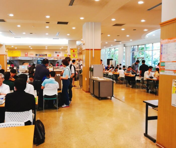 東京農業大学のカフェテリア「グリーン」