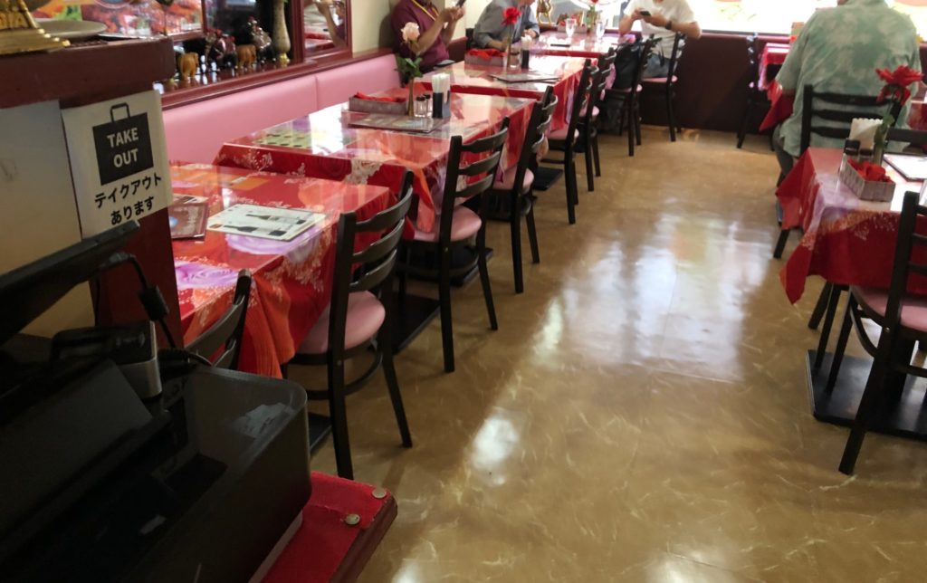 インドレストラン“コルカタ”成城店の店内の様子