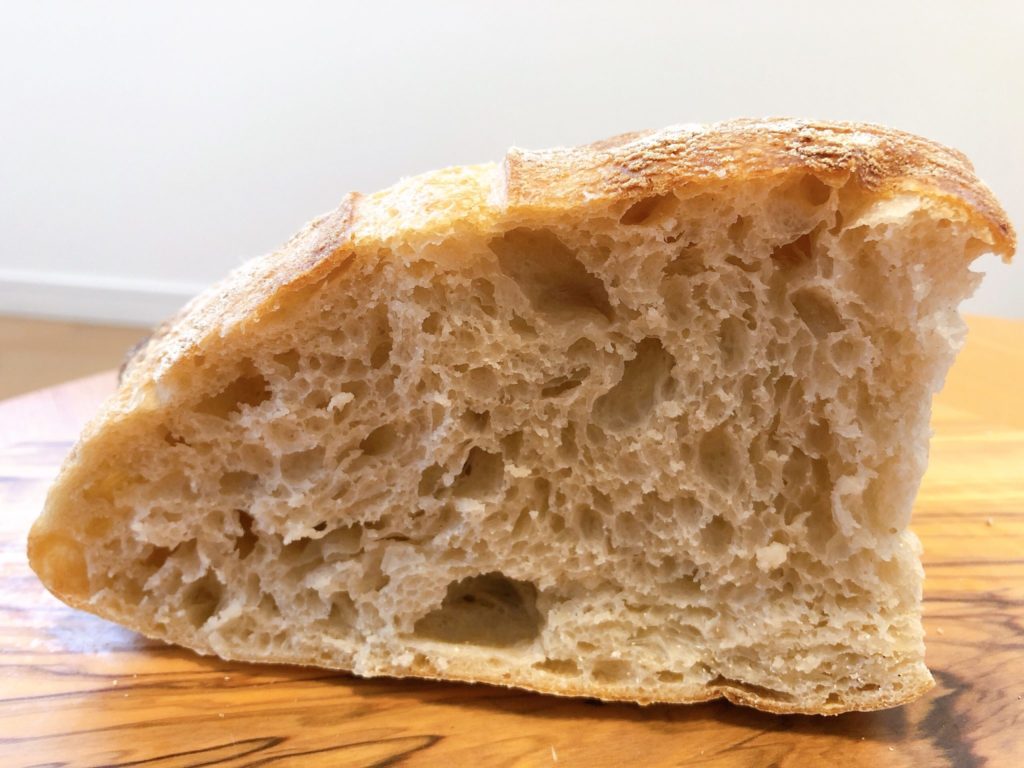 これが、メゾン・イチ 渋谷スクランブルスクエア店のスペルト小麦のパンだ!