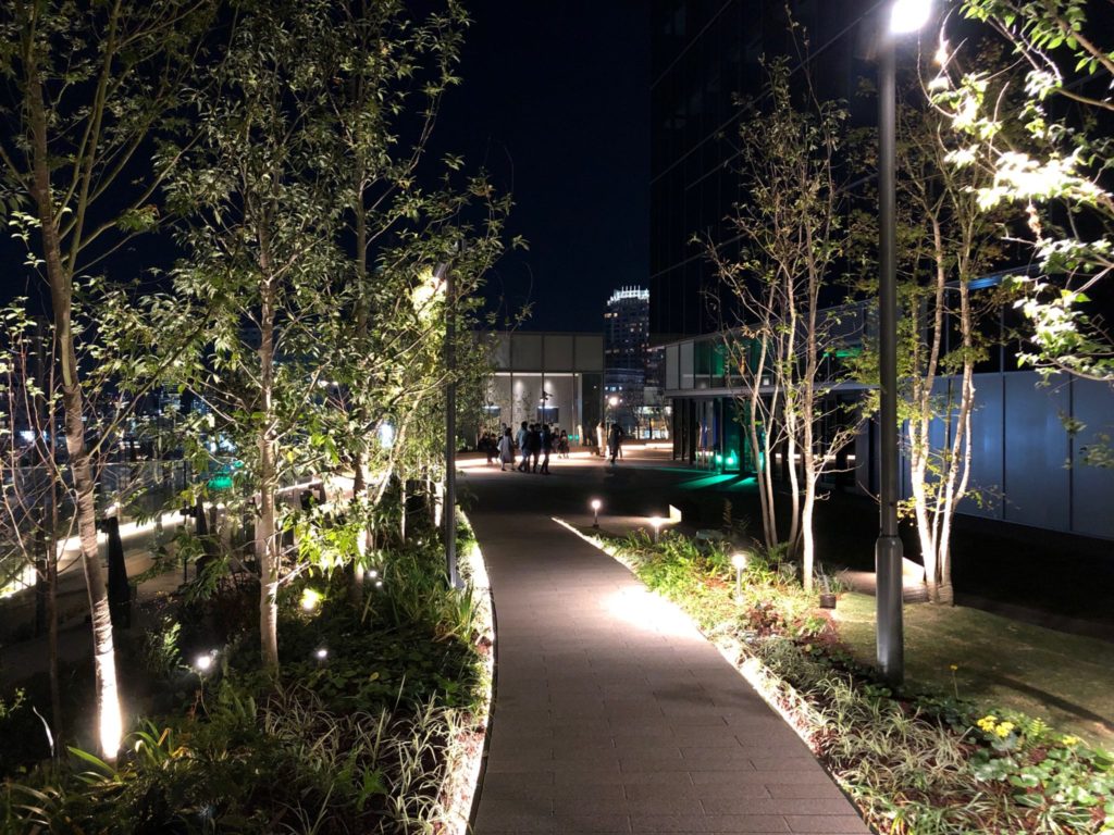 渋谷パルコのルーフトップパーク（屋上庭園）