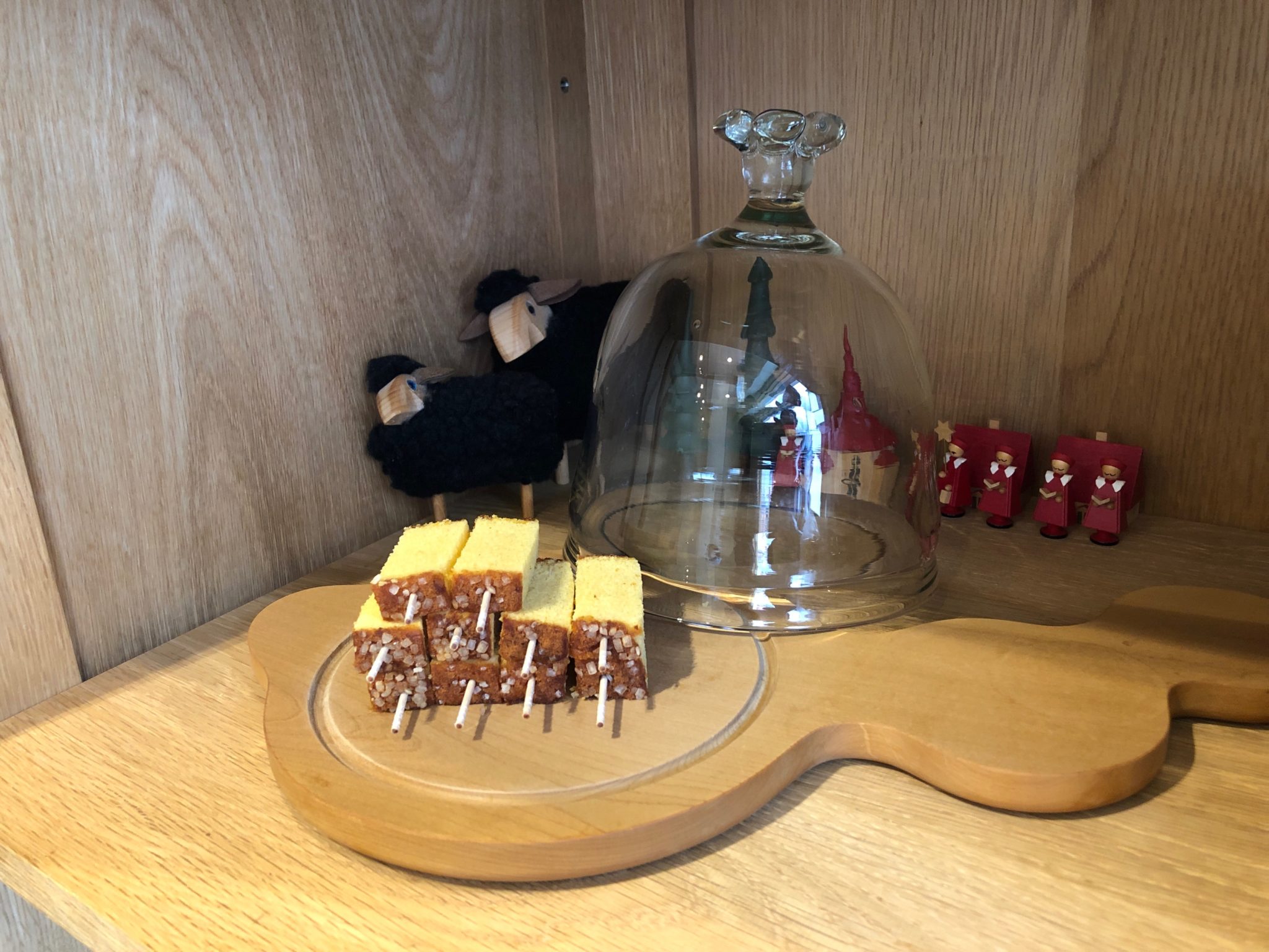 【デ カルネロ カステ 松陰神社前】焼き印が可愛い羊マークのカステラ専門店!手土産に最適|世田谷ローカル(SETAGAYA LOCAL)