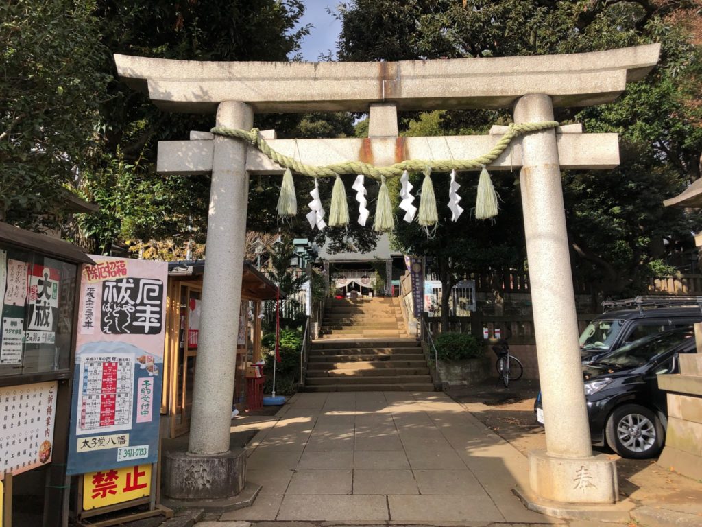 太子堂八幡神社の入り口