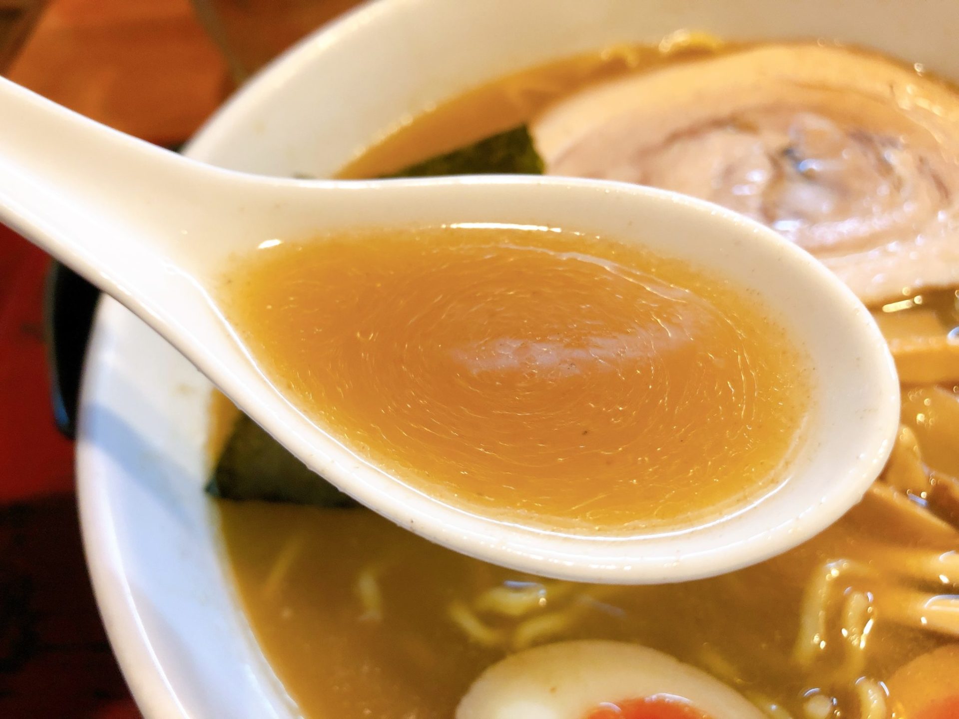 三軒茶屋めん和正（わしょう）の魚介系スープ