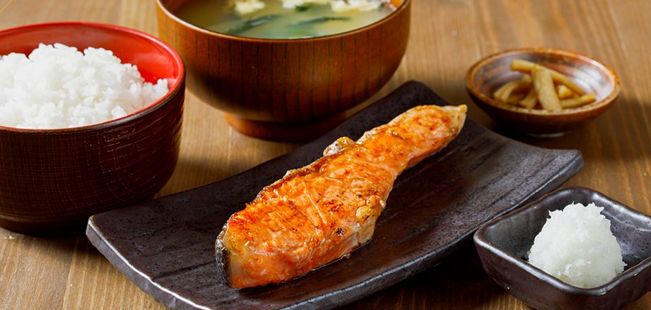 しんぱち食堂 渋谷店 炭火焼 焼き魚定食