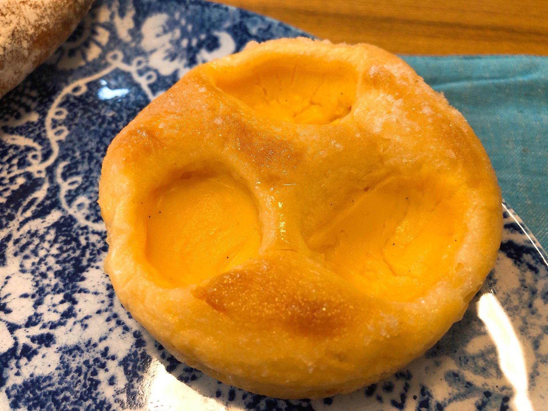 ル パン ドゥ ジョエル・ロブション ニュウマンのクリームパン