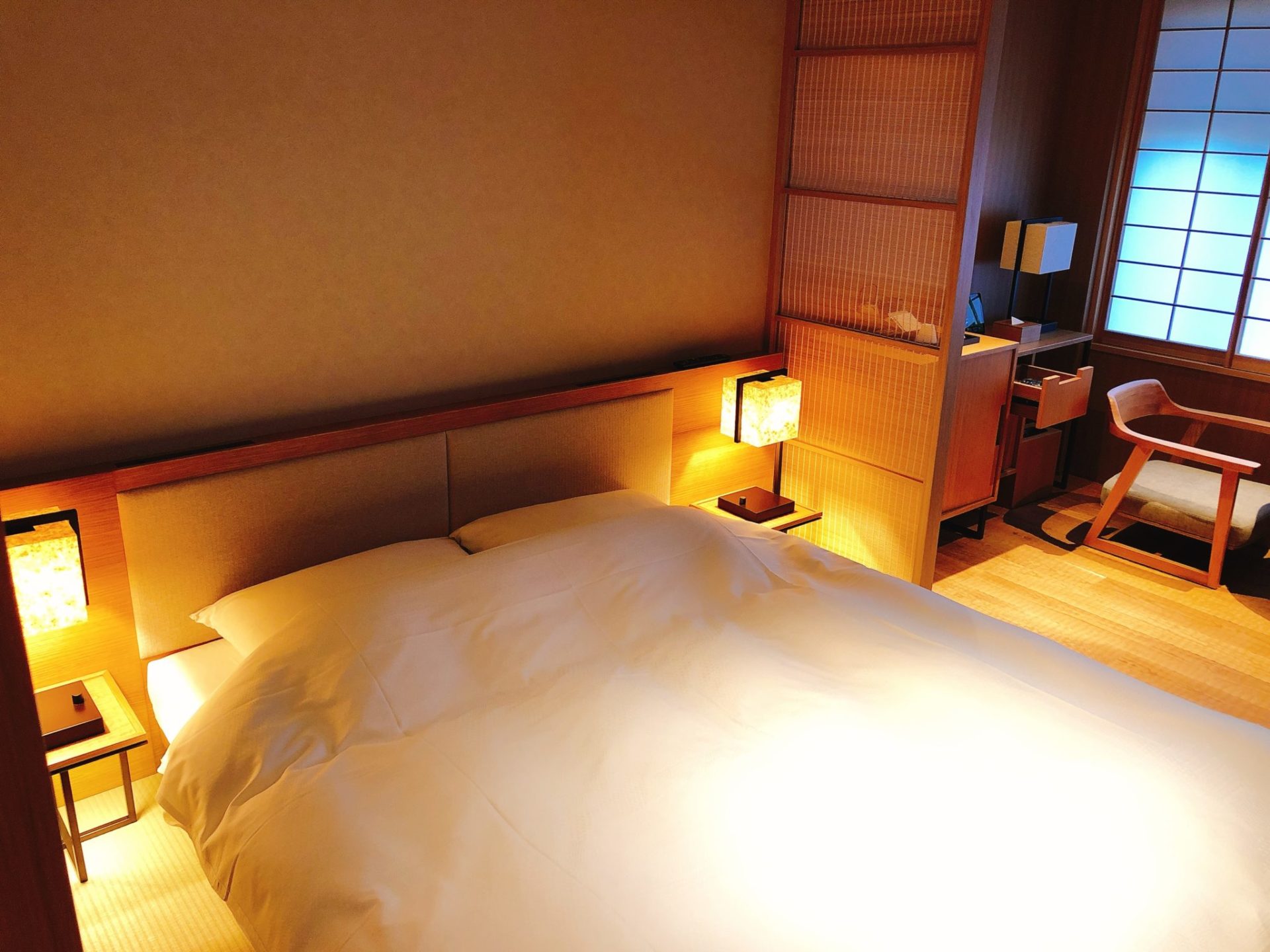 下北沢の温泉旅館”由縁別邸 代田”のベッド