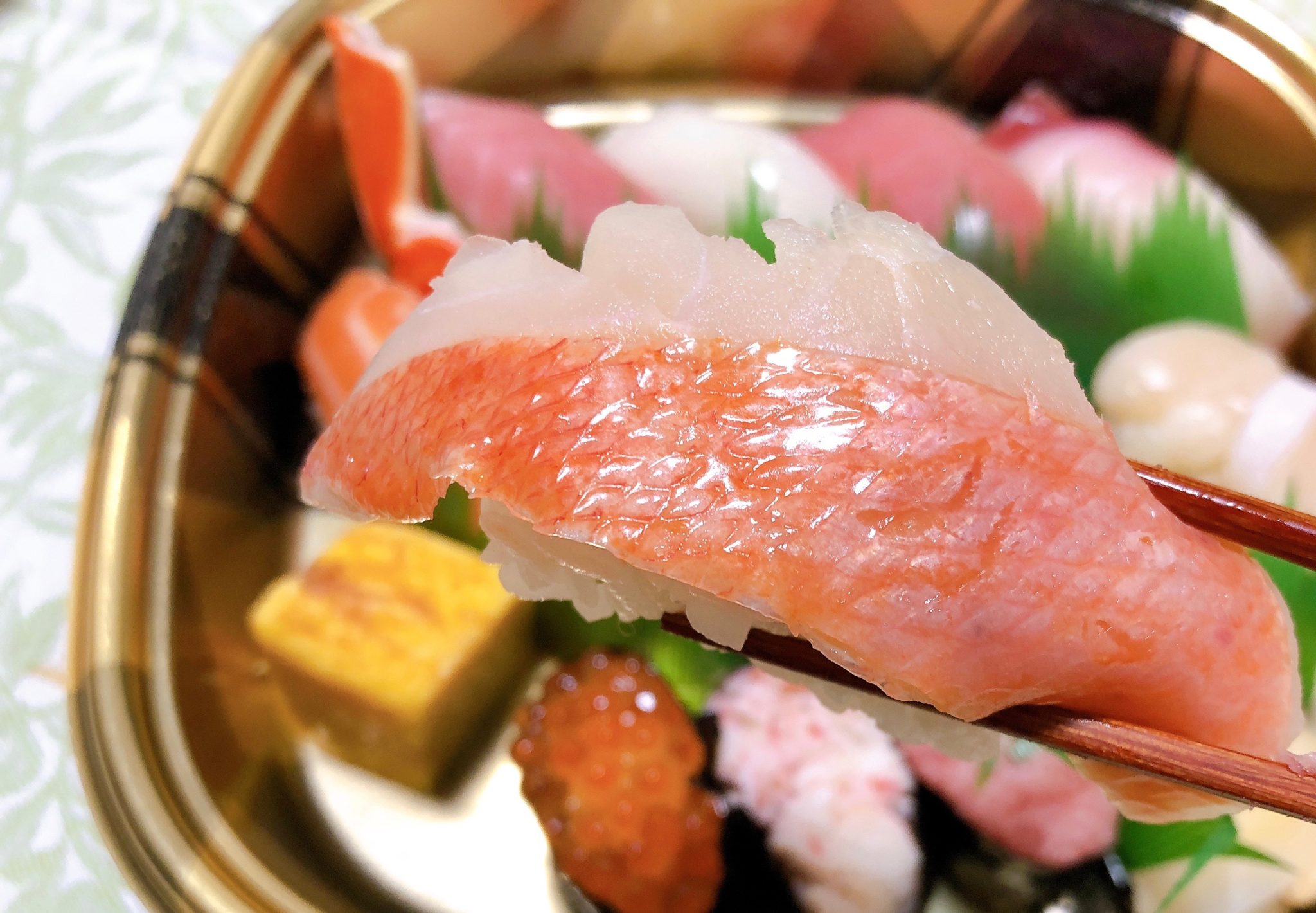 出前館でデリバリーした銀のさらの金目鯛