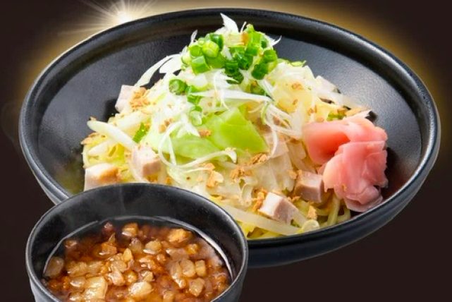 MAX鈴木の背脂飯店のつけ麺
