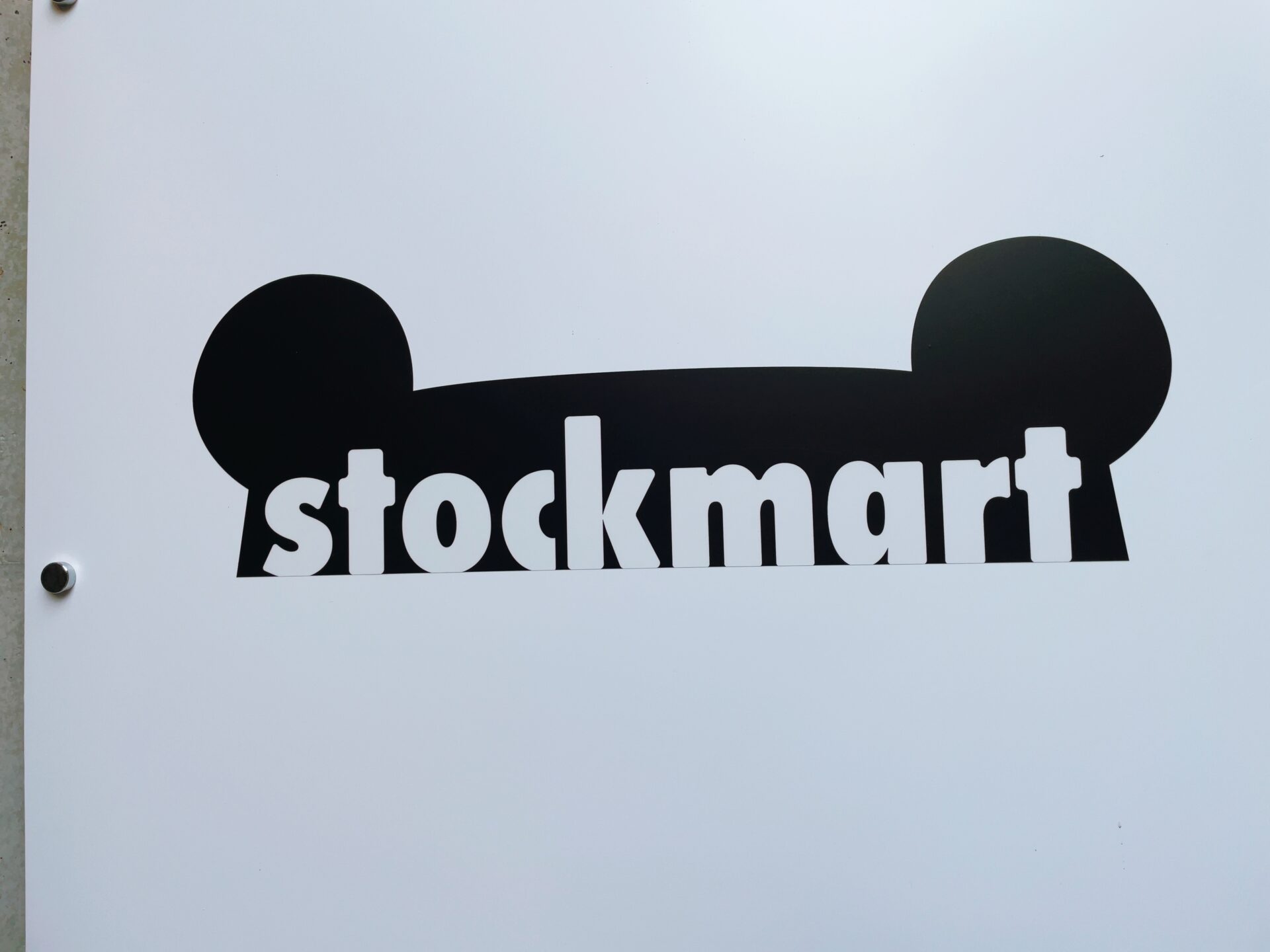 stockmart（ストックマート）のロゴ