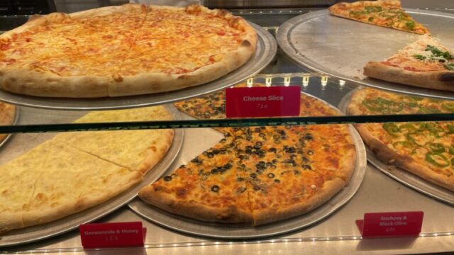 【The Pizza Tokyo下北沢店】テイクアウトでNYスタイルのビッグピザを堪能