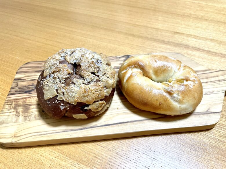 左:ショコラオランジュ 右:レモンピール&クリームチーズ
