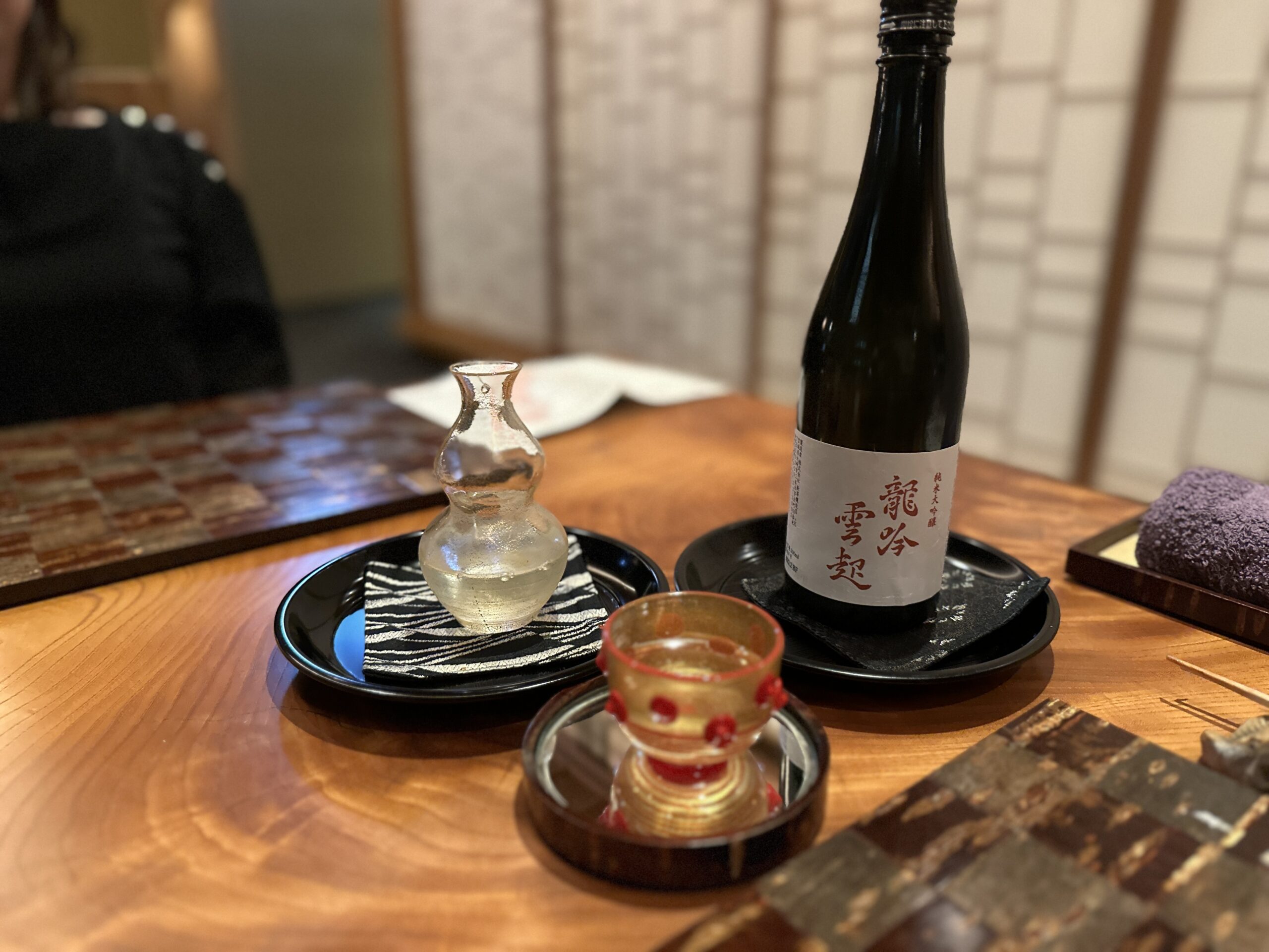 龍吟オリジナル日本酒“龍吟雲起”（純米大吟醸）。